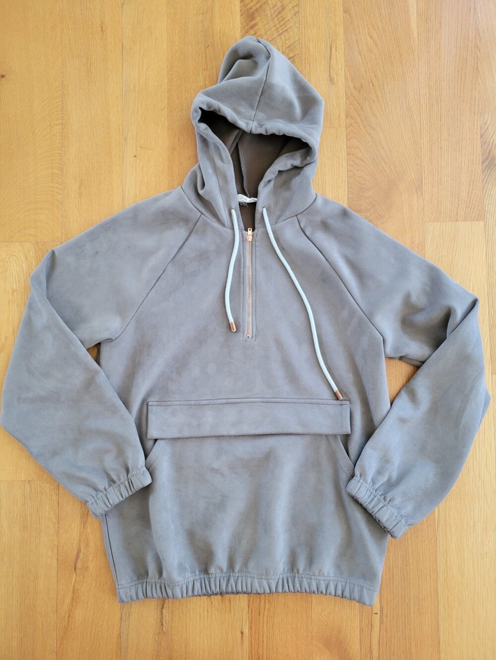 Womens size medium pullover hoodie